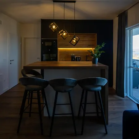 Sailor Apartment Tkon