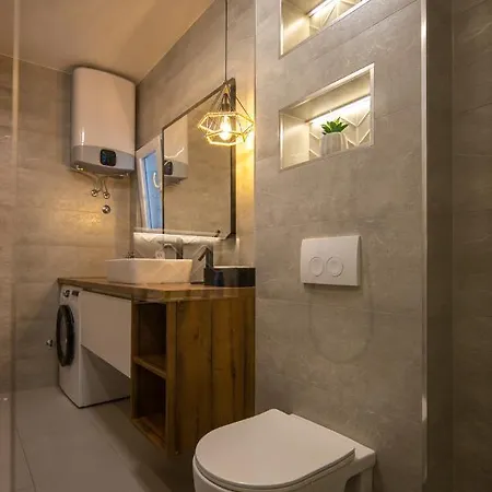 Apartment Sailor Tkon